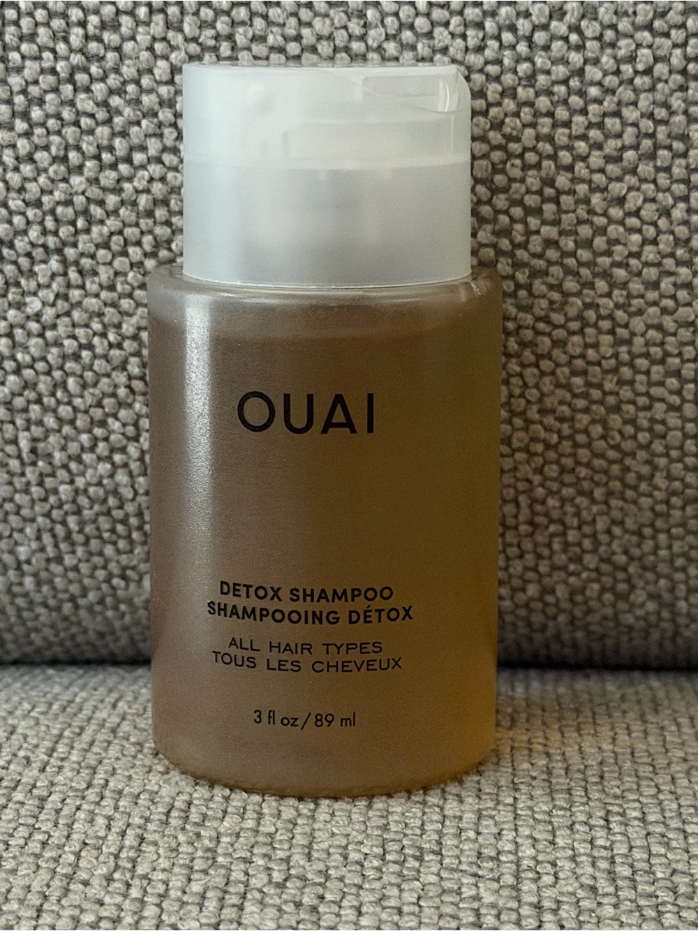 OUAI Detox Shampoo Bottle - travel size